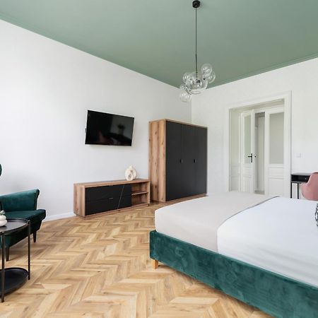 Two Bedroom Apartment - Dietla 11 Краків Екстер'єр фото